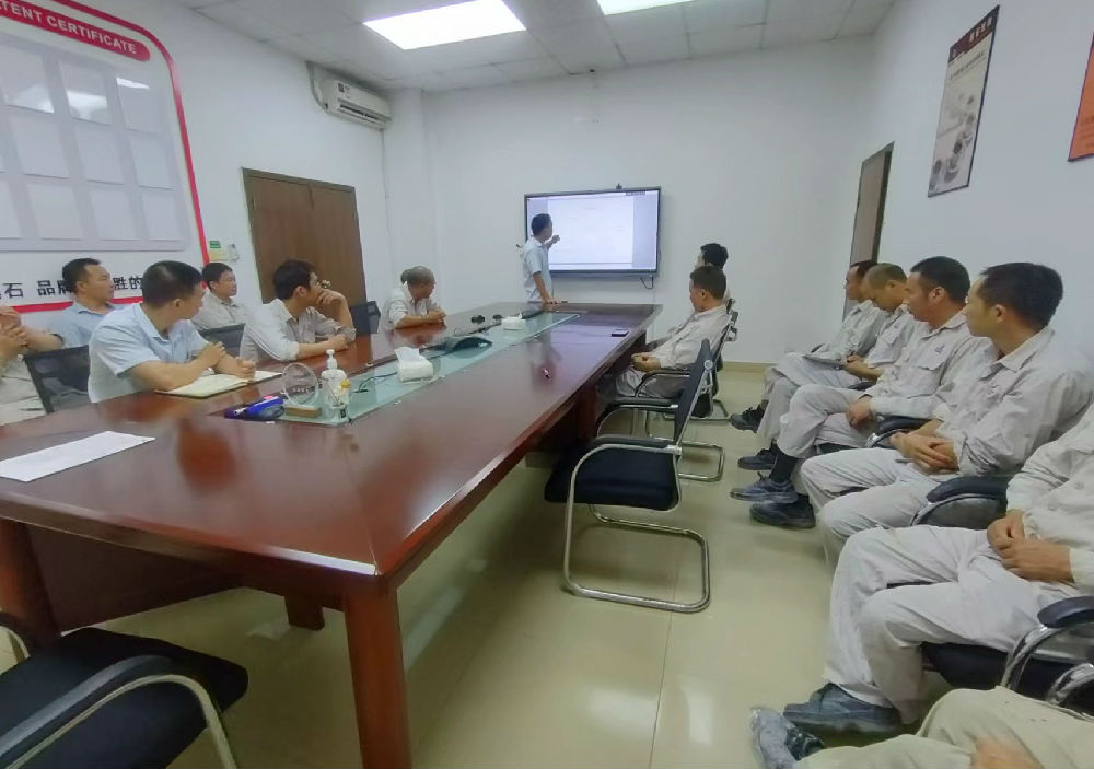 生產部組織管理制度宣貫培訓.jpg